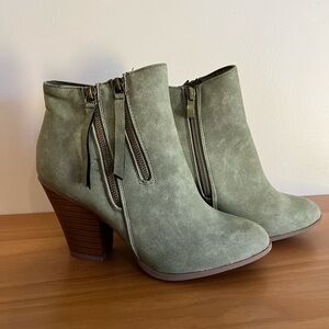 Green Ankle Boots Size 9